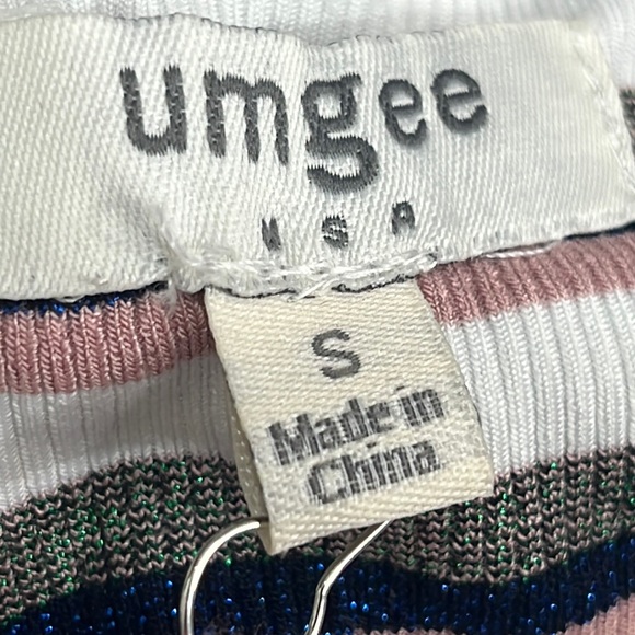 NWT Umgee Striped Tank Top Metallic Stripes Size Small Adjustable straps - Picture 10 of 12